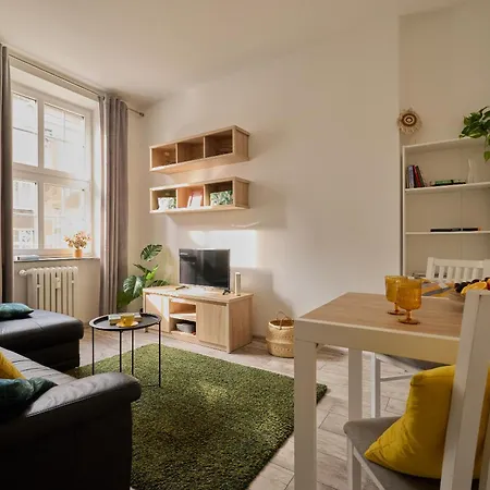 Apartment Ogarna Main Old Town By Downtown